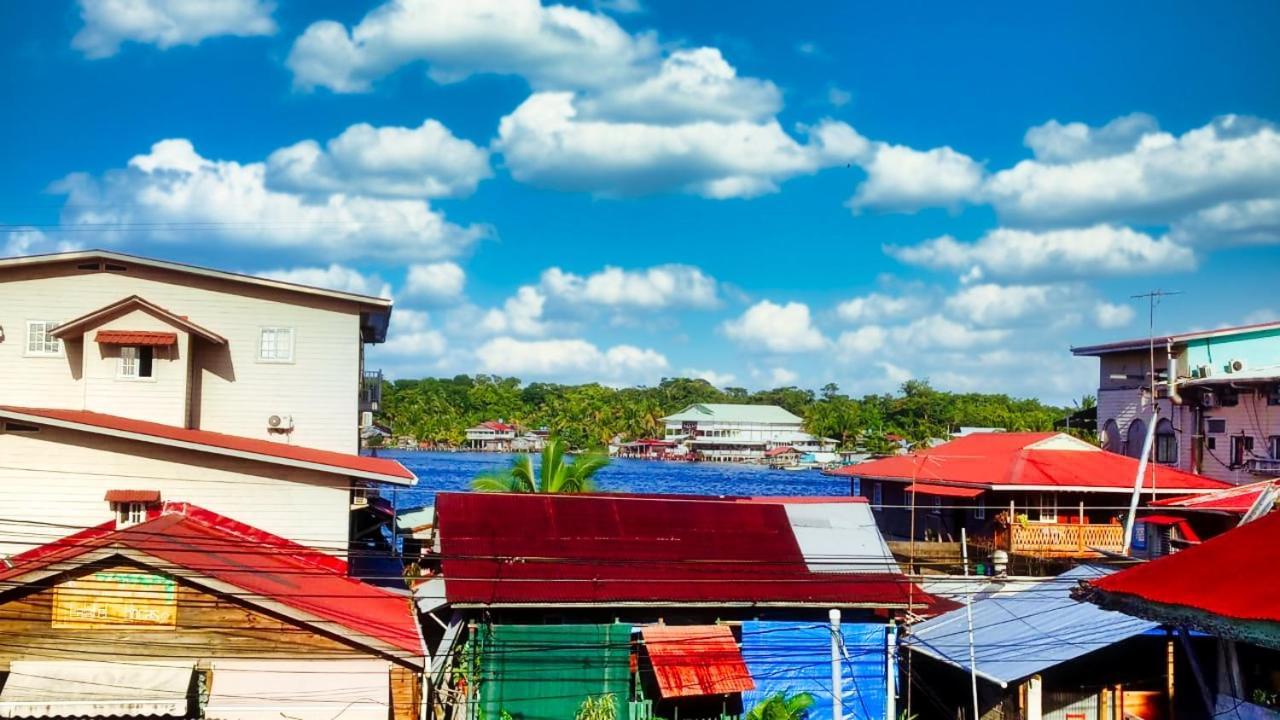 Poetry Garden Bocas Town Colon Island Villa ภายนอก รูปภาพ