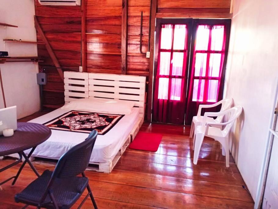 Poetry Garden Bocas Town Colon Island Villa ภายนอก รูปภาพ