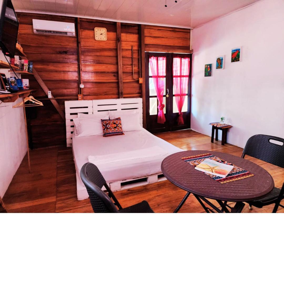 Poetry Garden Bocas Town Colon Island Villa ภายนอก รูปภาพ